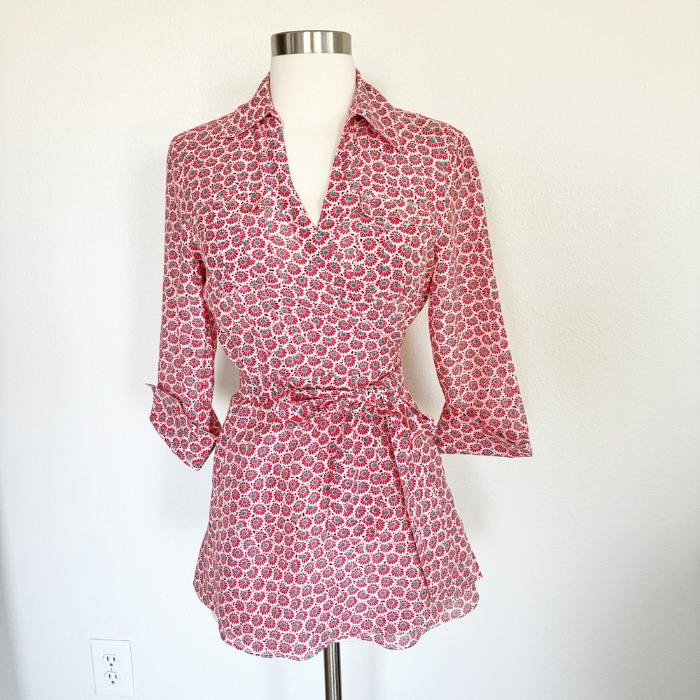 Diane Von Furstenberg Wrap Top Womens S Red Floral Silk Blend Blouse